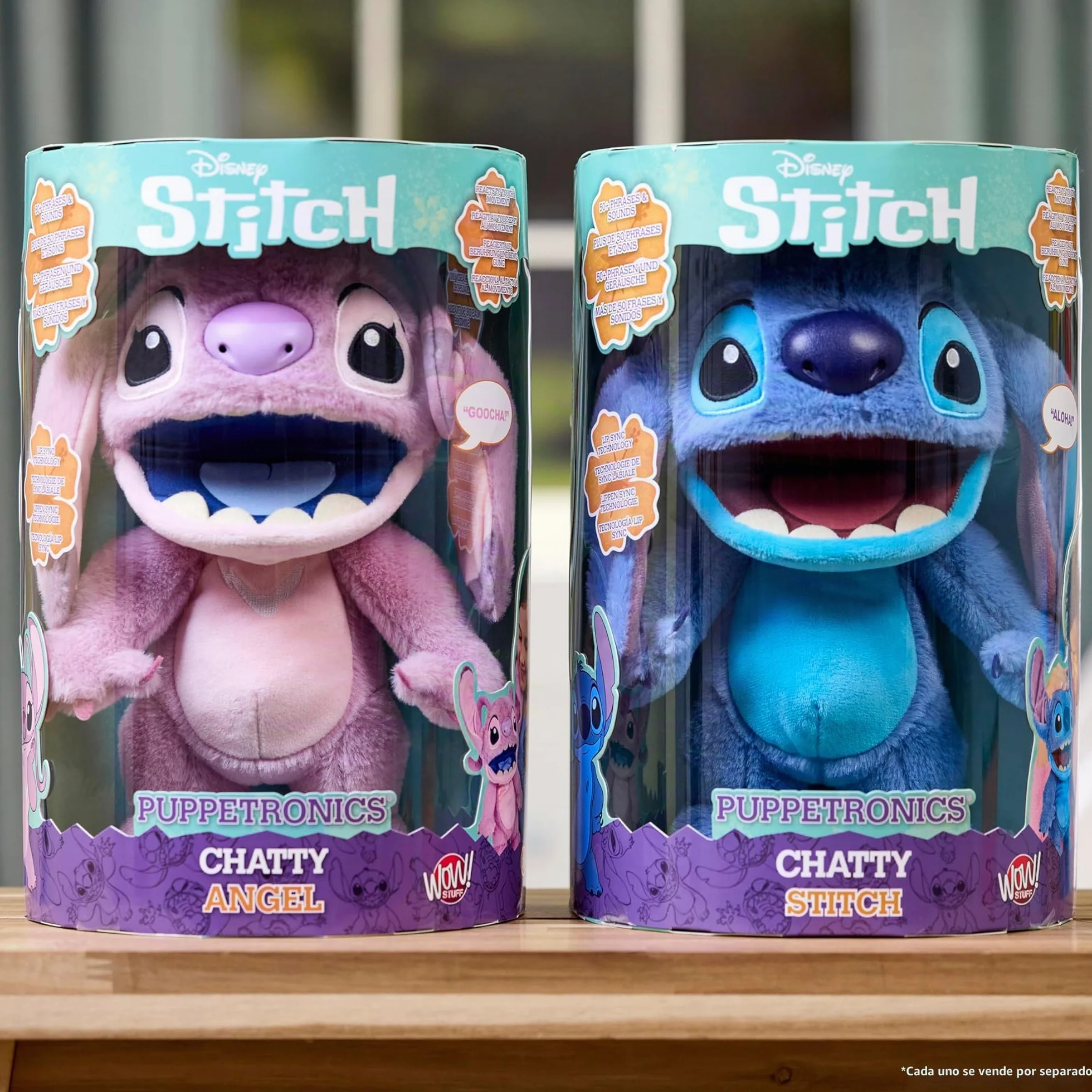Wow! Stuff Disney Chatty Stitch Deluxe Puppetronic, muñeca animatrónica interactiva con más de 50 Sonidos, Habla y se Mueve, tamaño Aprox. 30 cm, para niños y Adultos