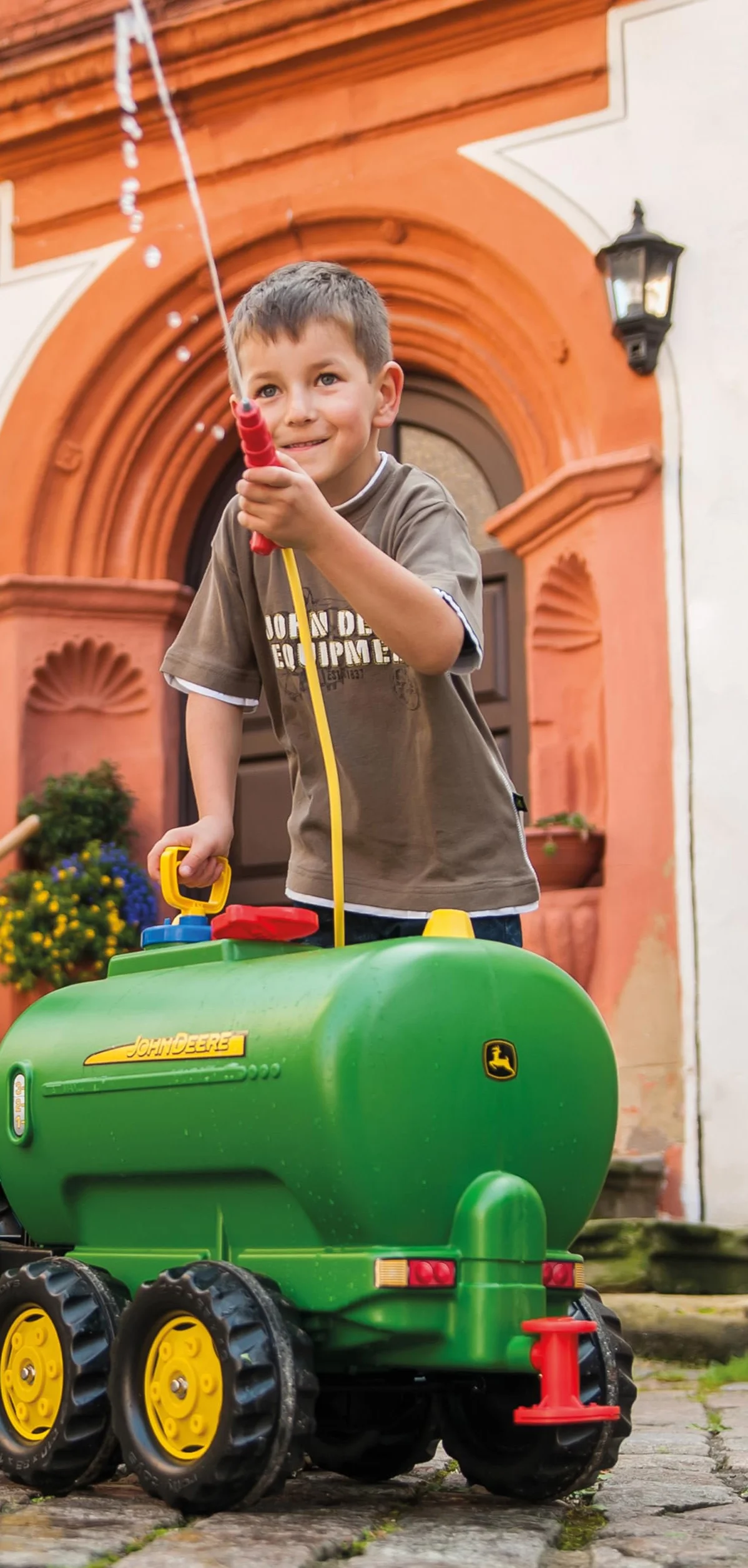 Rolly Toys John Deere rollyTanker remolque (accesorio para vehículos de pedales, para niños de 3 a 10 años, tractor depósito de agua con bomba + pistola, capacidad 30 litros) 122752