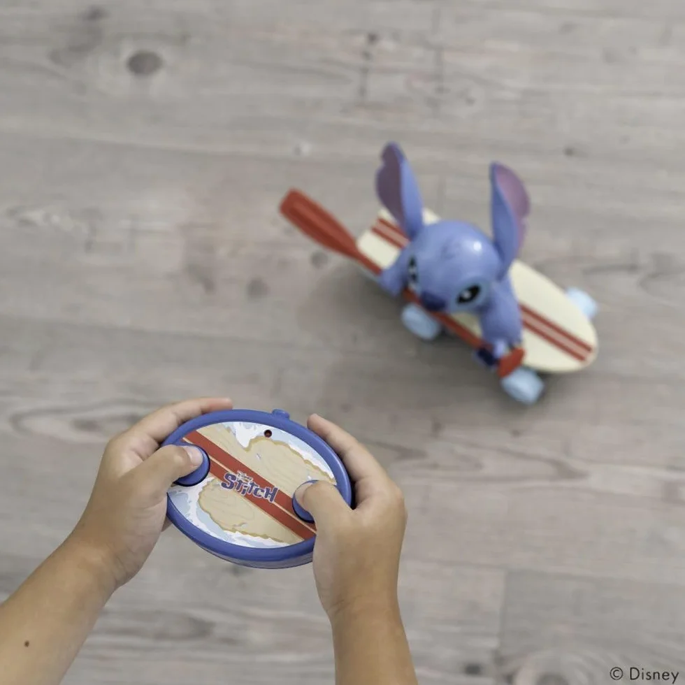 Jada - Disney Stitch Surfer Radiocontrolado - Personaje Gira 360° - Se Levanta Solo - Producto Oficial - A Partir de 3 Años
