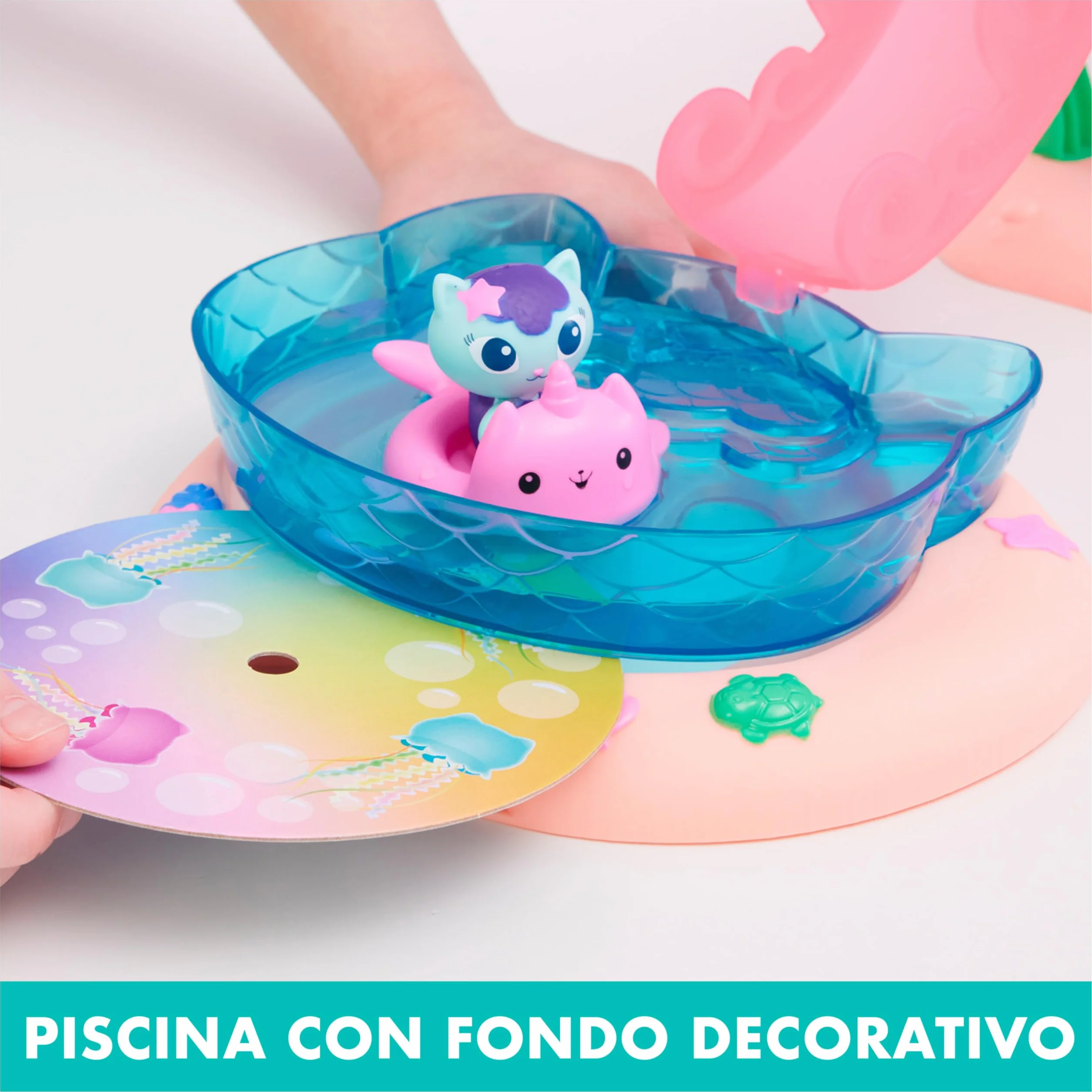 LA CASA DE MUÑECAS DE GABBY - Piscina con Figura de Gabby y Siregata, Colas de Sirena que Cambian de Color y Accesorios de Piscina - 6067878 - Juguetes Niñas 3 Años + Regalo Niña 3 años +