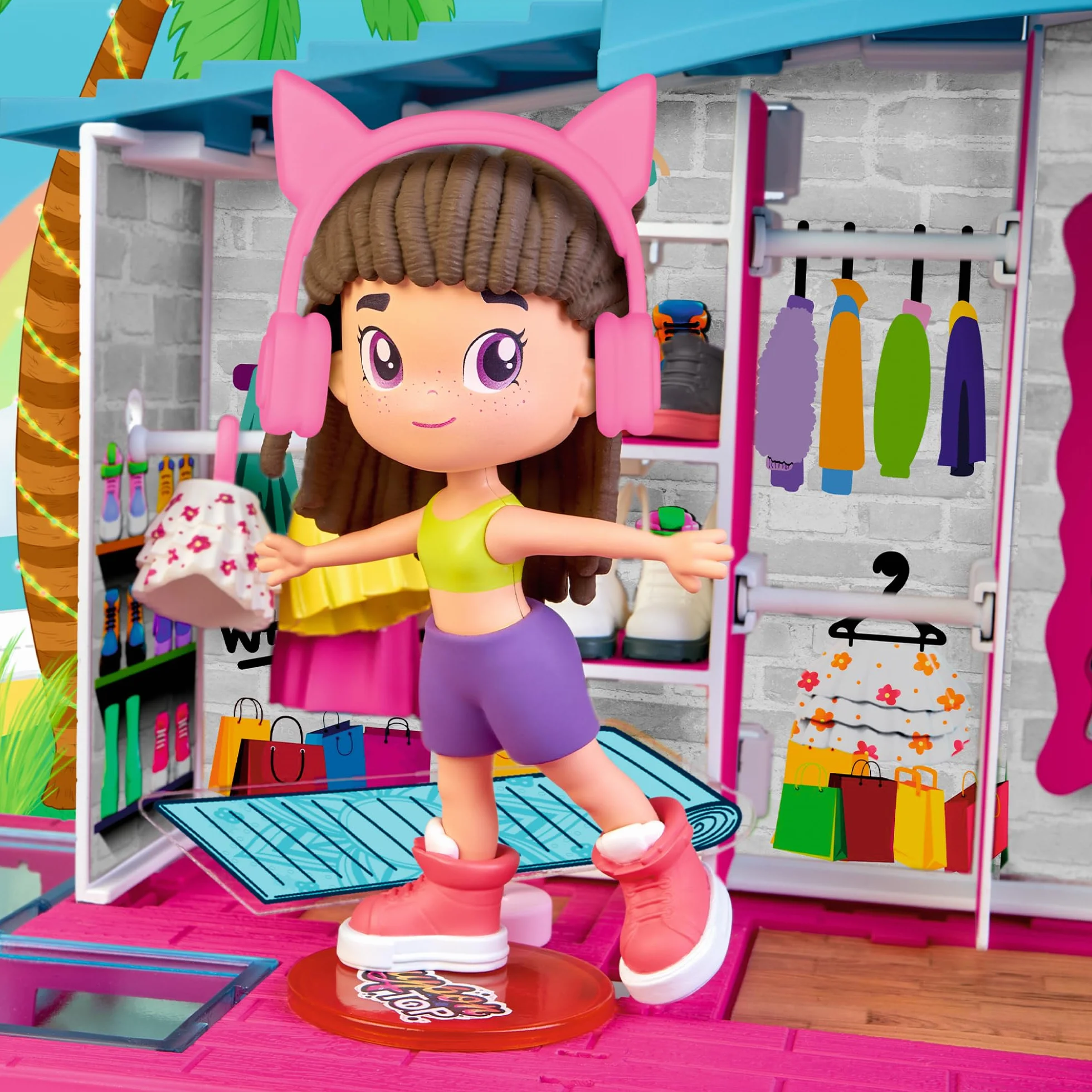 Pinypon Top Style Closet, Vestidor con Ropa, Zapatos y Accesorios para Crear Outfits, Incluye Figura Articulada de Brazos y Piernas con Doble Cara y Decoración, +4 años, Famosa (PNN04000)
