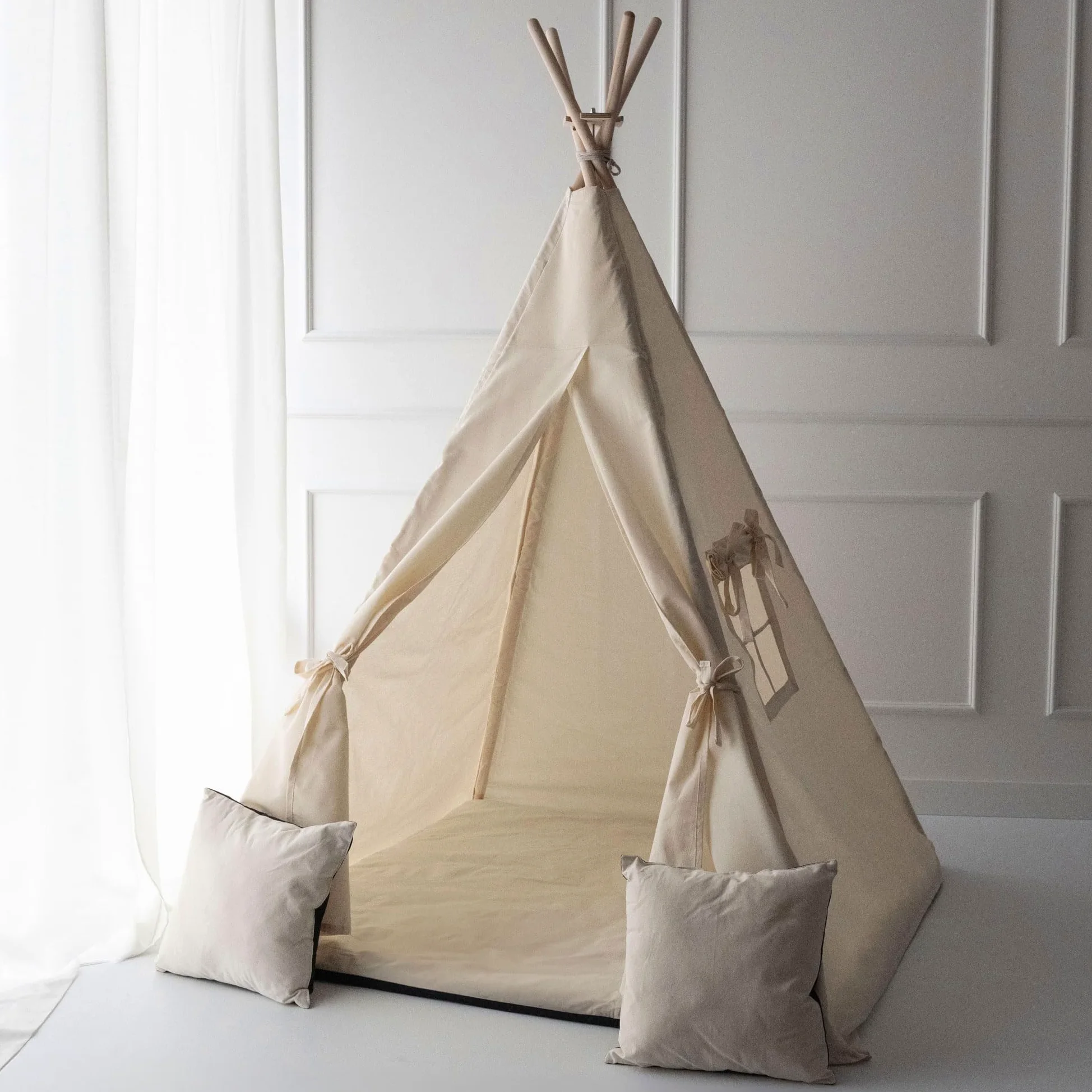 PaLulli Tipi - Tienda de campaña para niños con alfombra y sistema anticolapso y 3 cojines decorativos de lona de algodón (beige)