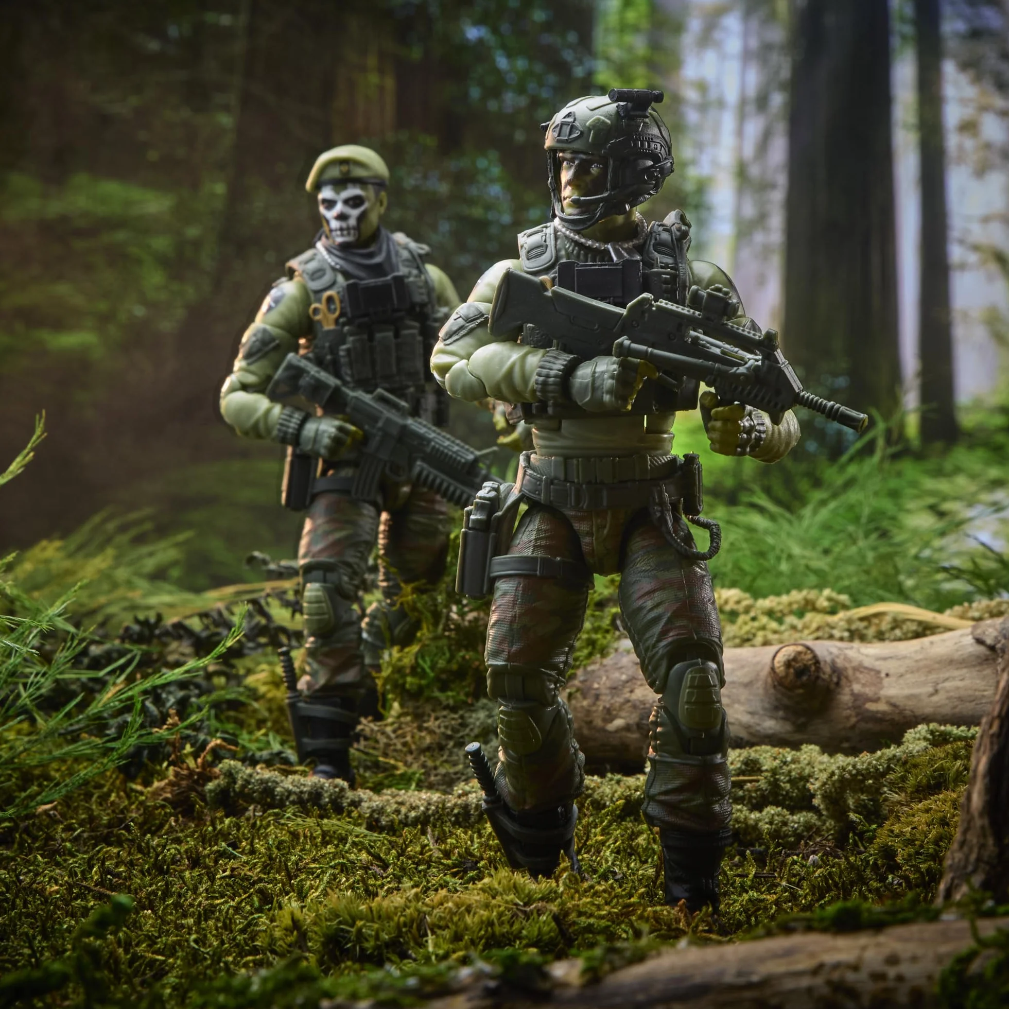 G.I. Joe Classified Series, Legacy Collection, Soldado de acción - Fuerzas Especiales, Set de Figura Coleccionable de 15 cm con 16 Accesorios