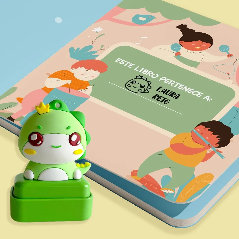 Transparent Gift Sello Personalizado para Ropa Infantil con Nombre Muñecos Animales. Sellos Personalizados Ropa Niños. Sello para Marcar. Tinta Negra Resistente al Agua. Regalos de Vuelta al Cole