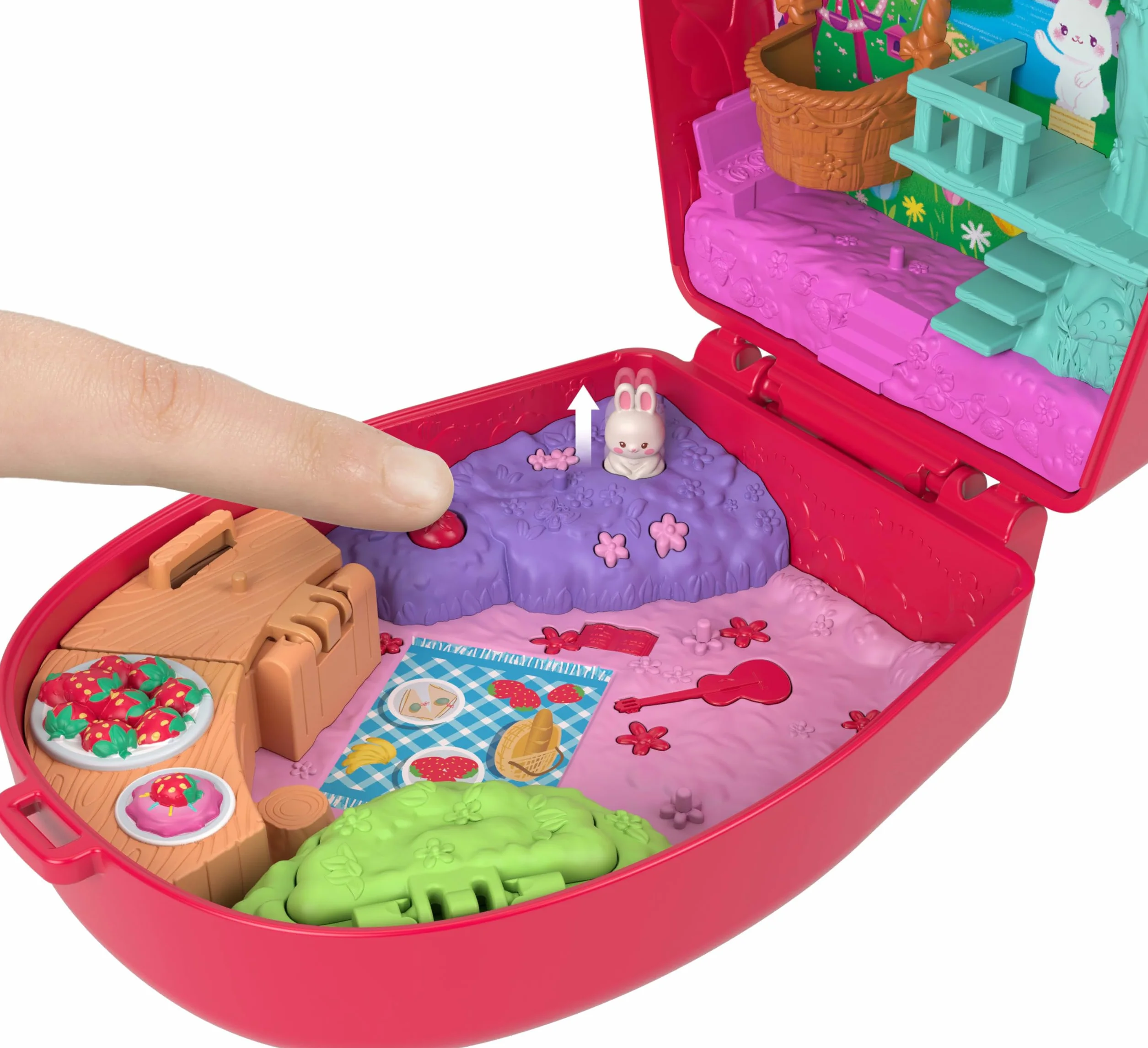 Polly Pocket Estuche Conejito de pícnic, Conjunto de Juego con muñeca, Juguete de Viaje con una minimuñeca, una Mascota y Accesorios temáticos de Fruta, como Fresas, JKC47
