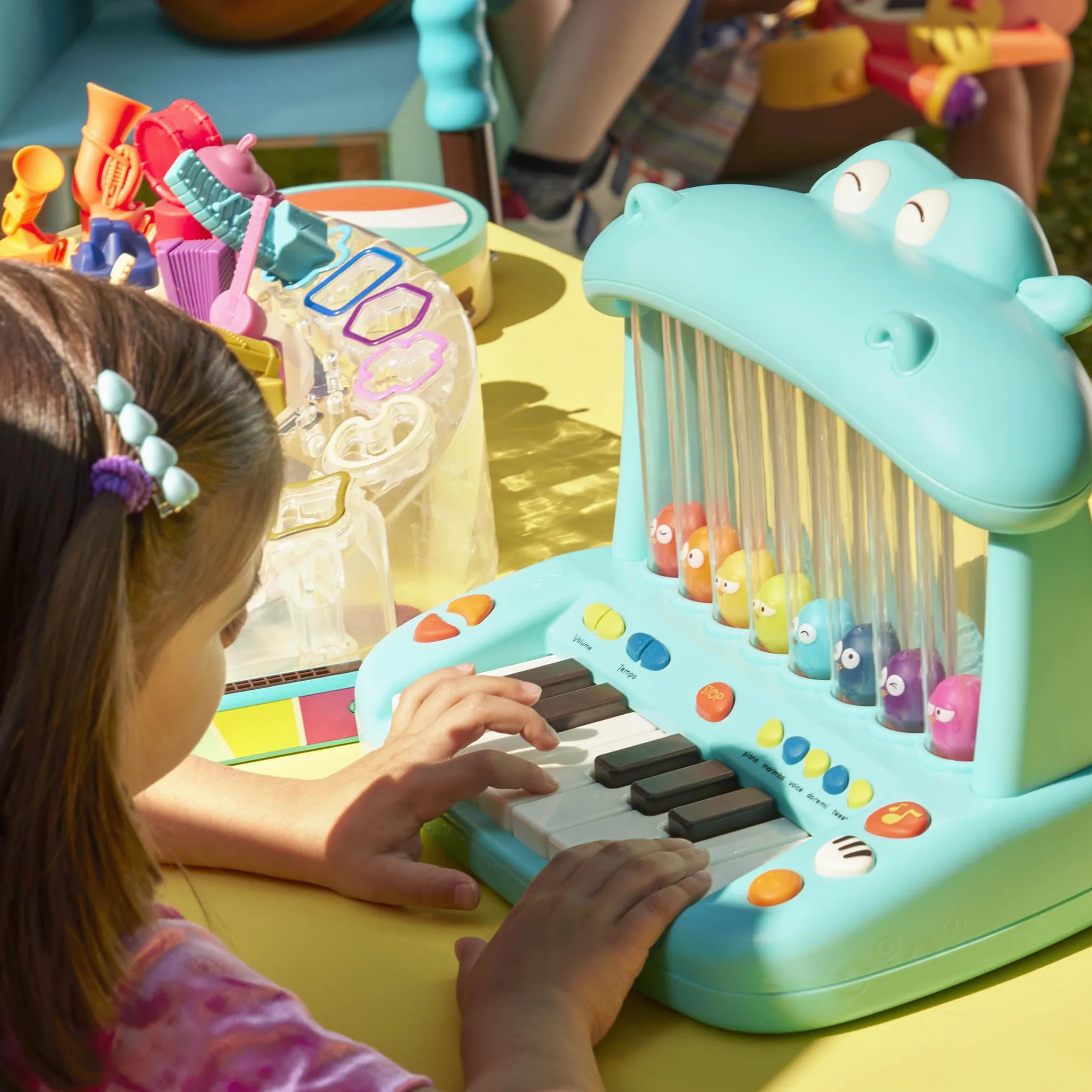 B. toys - Hipopótamo Pop - Teclado de Juguete - Tocar el Piano - Canciones, Sonidos y Luces - Instrumento Musical para niños - 12 Meses +