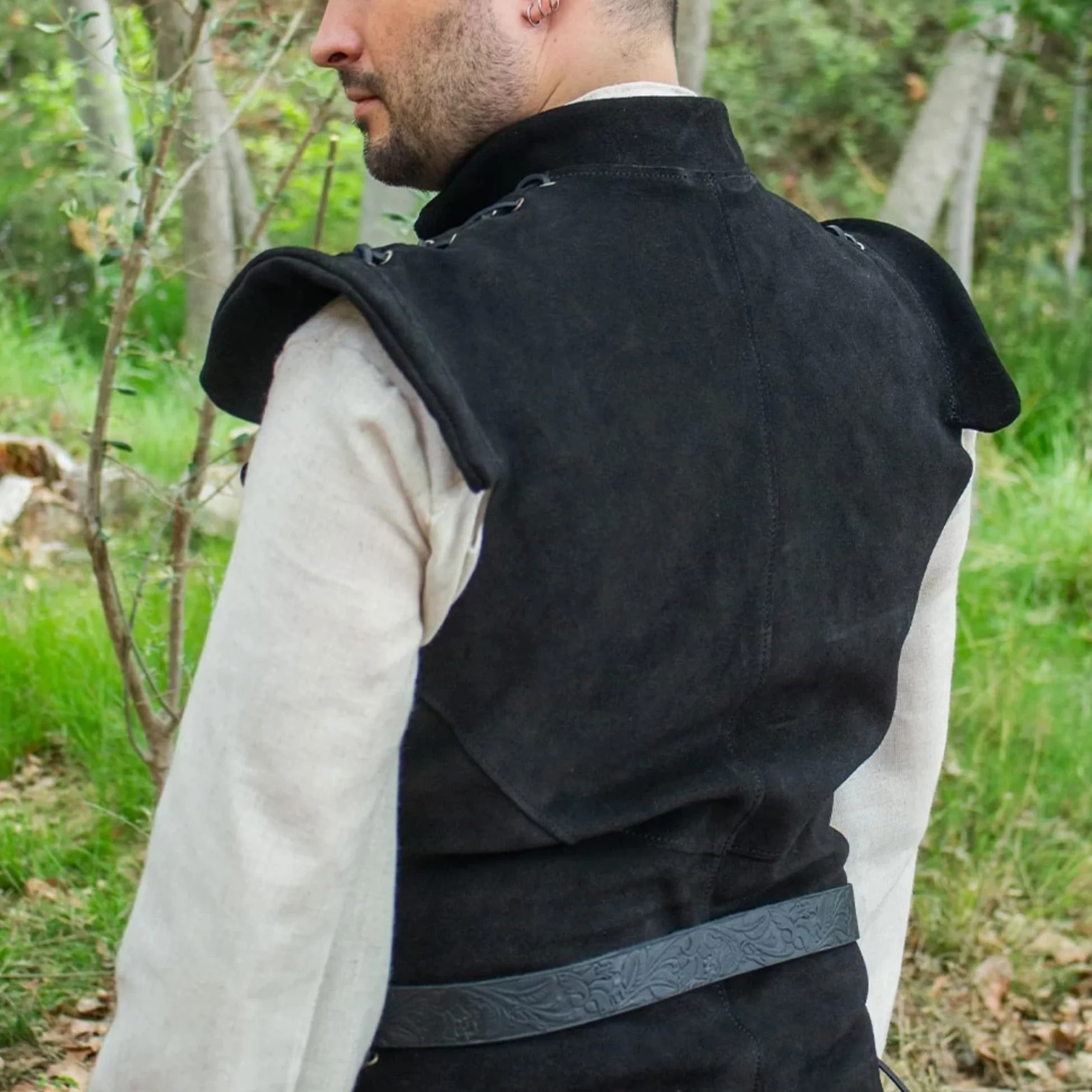 Diego Jerkin medieval de cuero dividido para hombre, túnica de cuero y chaleco de armadura, disfraz de pirata renacentista, chaleco sin mangas para feria y cosplay