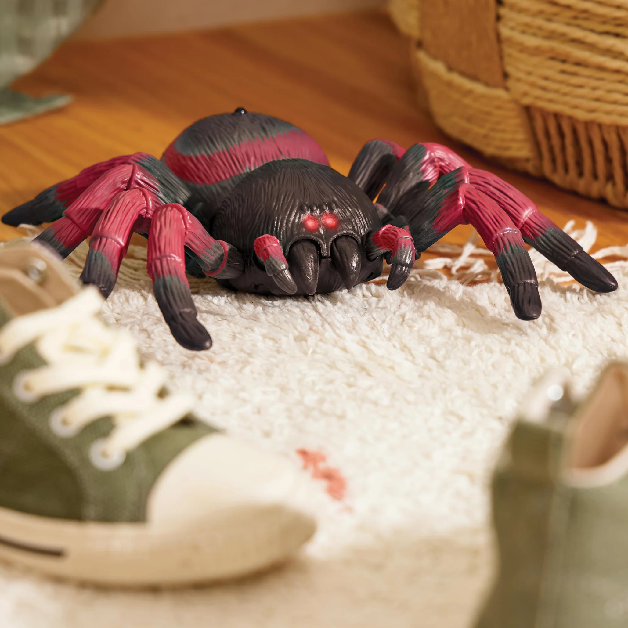 Terra by Battat - RC Spider: Tarántula, araña de Control Remoto infrarrojo con Ojos LED espeluznantes para niños Mayores de 3 años, Multi