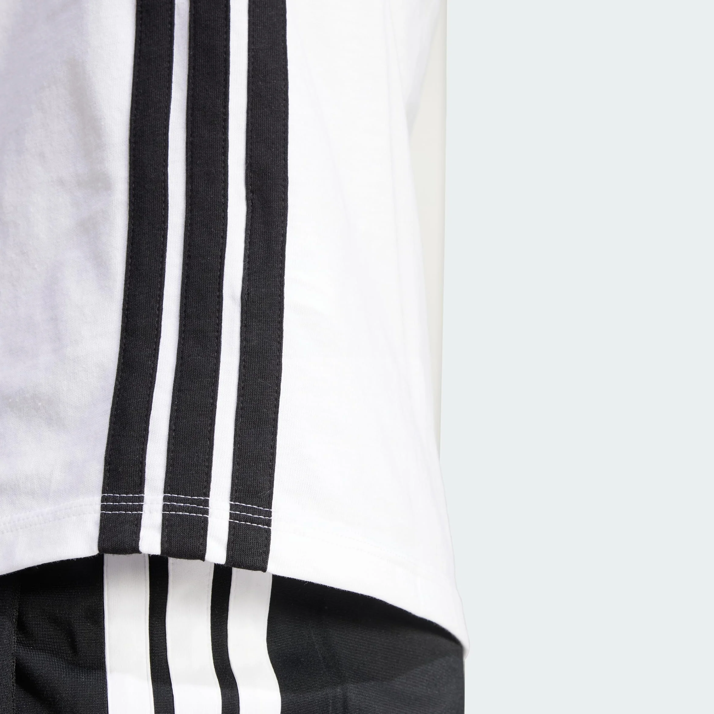 Adidas Women's Camiseta Essentials Cotton 3 Bandas