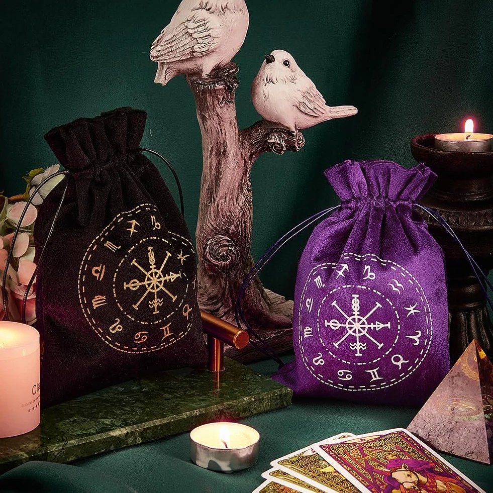 CREATCABIN 2 Bolsa Tarot Terciopelo Almacenamiento Tarjetas Tarot,12 Bolsas Constelaciones,Soporte para Runas con Cordones,Embalaje Grande para Cartas Tarot,Joyería Cristal,Dados,18x13cm,Negro Morado