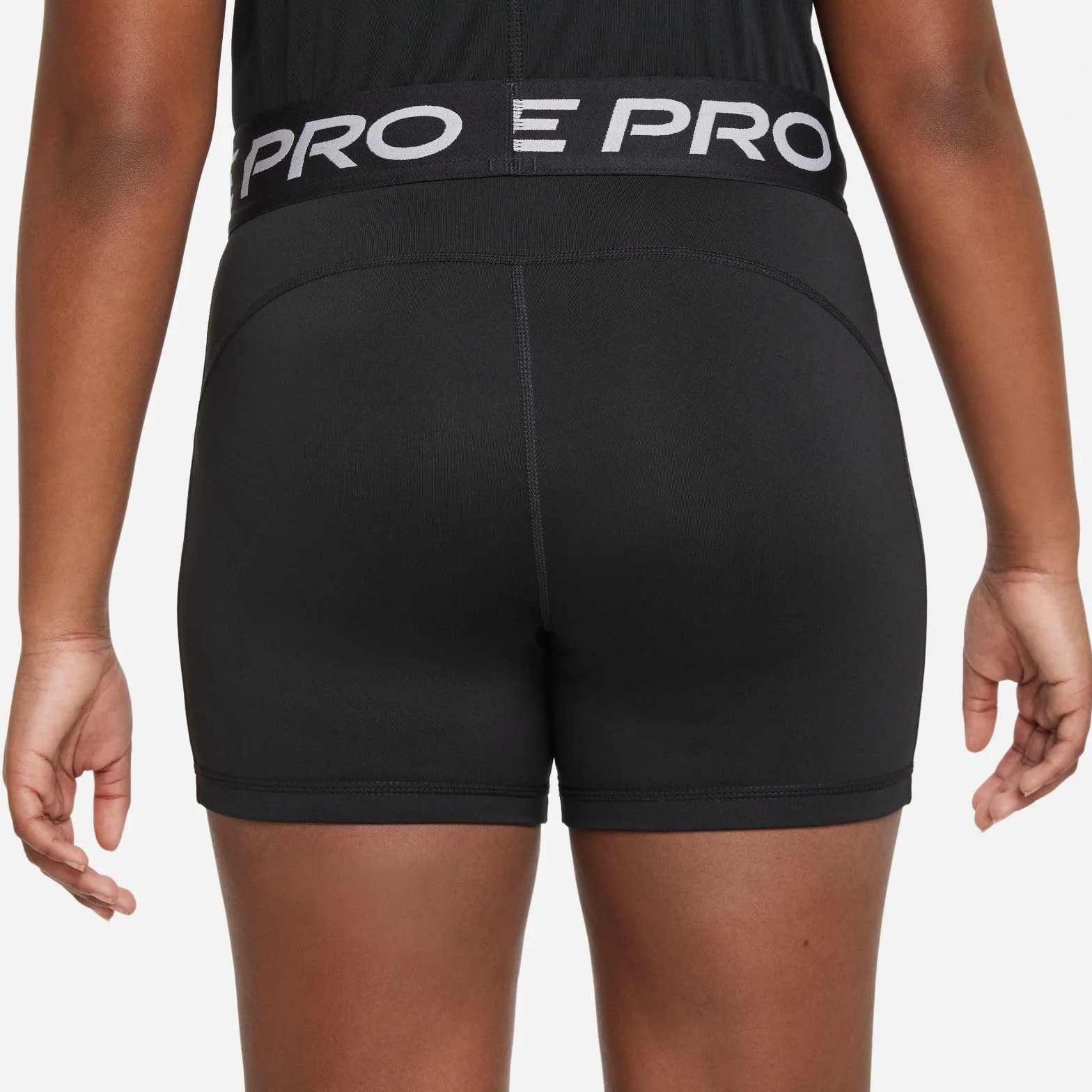 Nike Dry Fit Shorts Niños 3in
