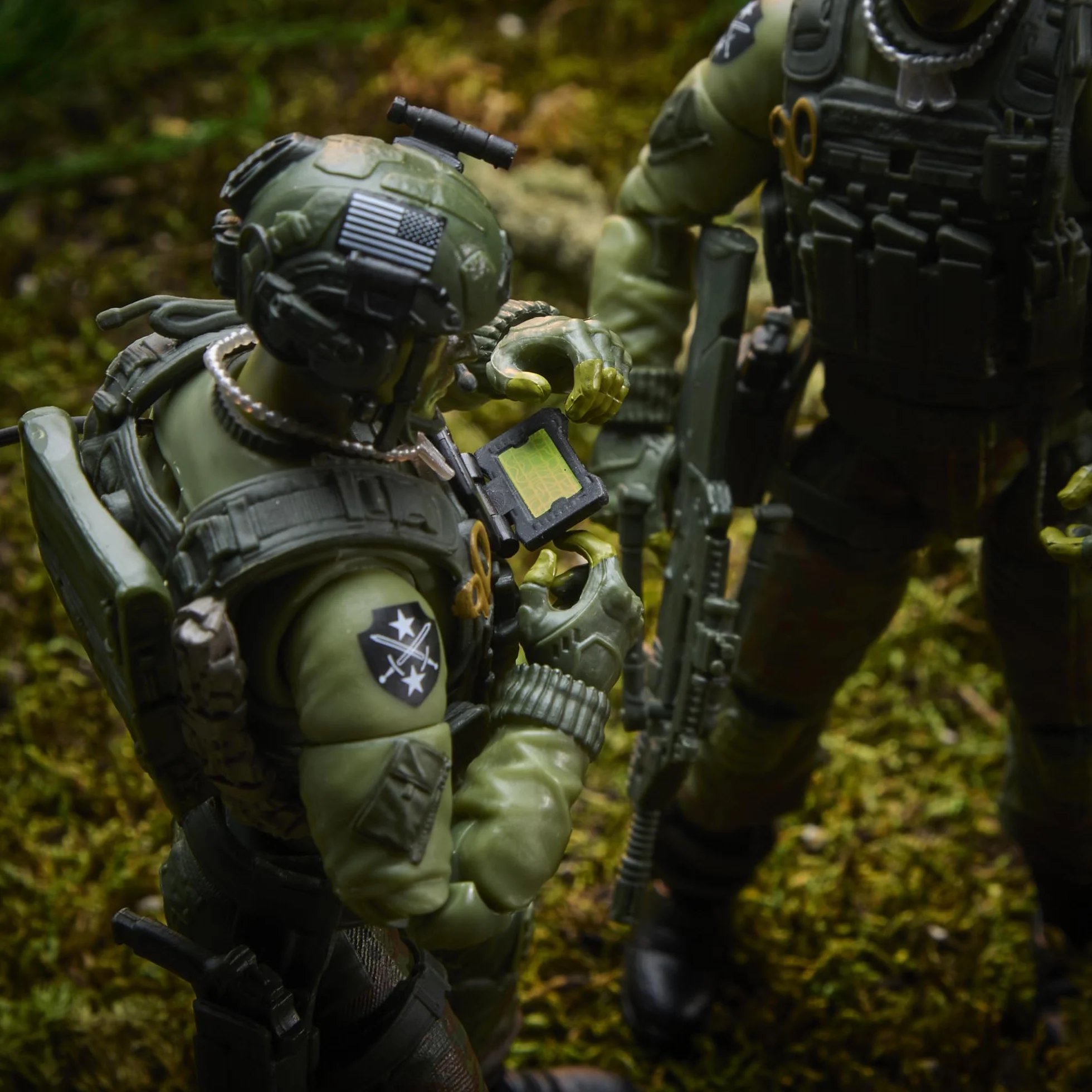 G.I. Joe Classified Series, Legacy Collection, Soldado de acción - Fuerzas Especiales, Set de Figura Coleccionable de 15 cm con 16 Accesorios