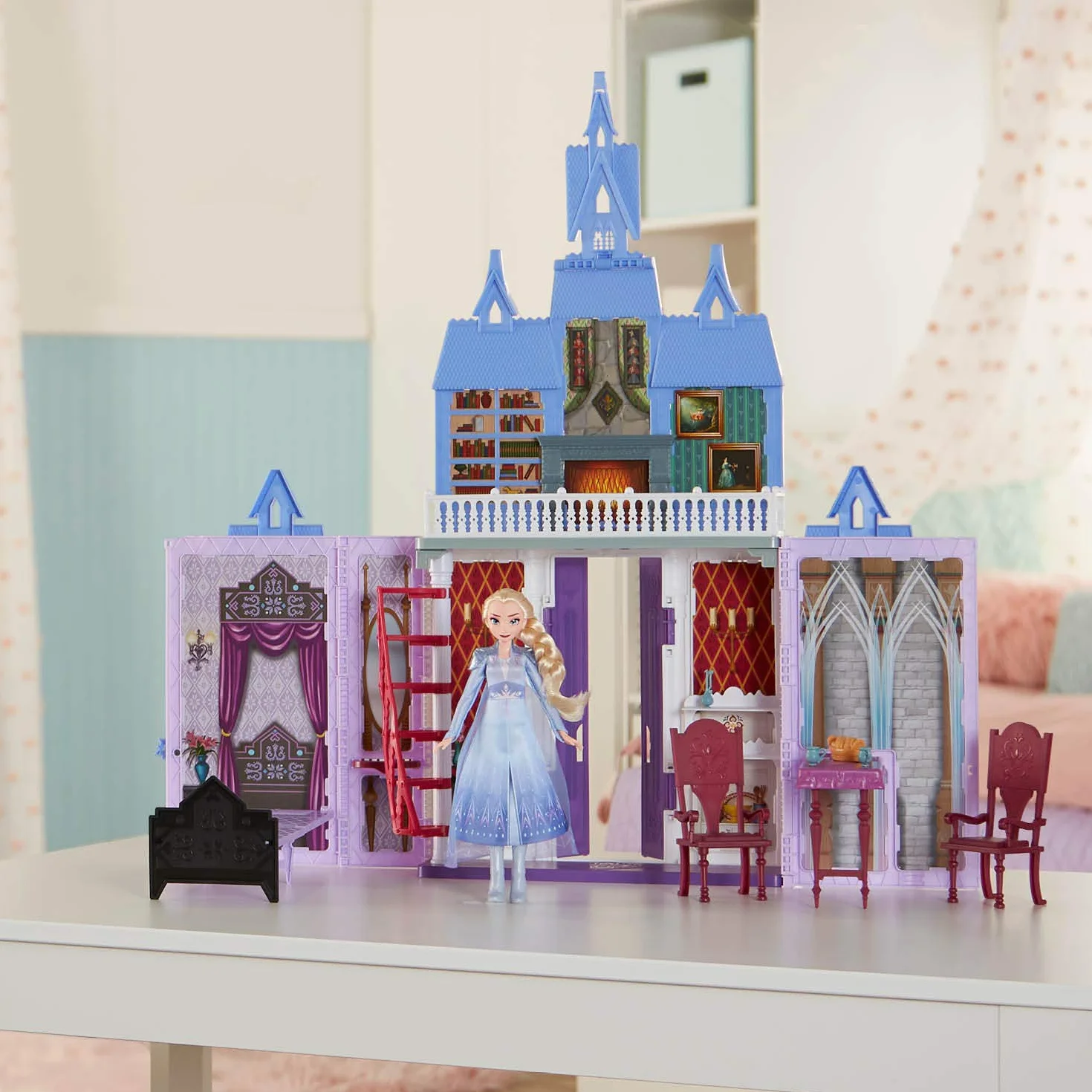 Disney Frozen - Castillo de Arendelle portátil - Juguete Inspirado en Frozen 2 de Disney - para niños y niñas de 3 años en adelante