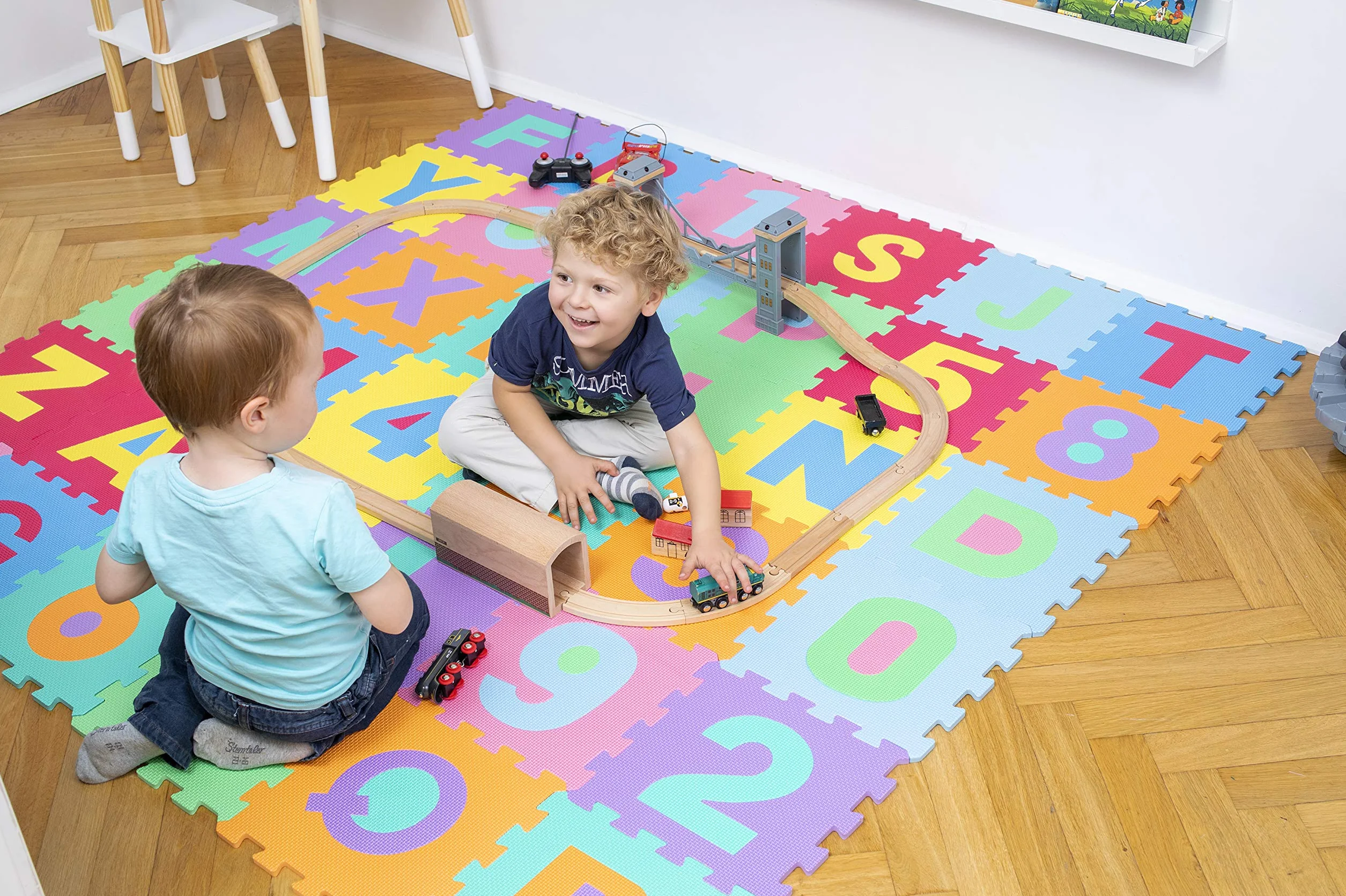 KIDUKU Alfombra Puzle para Niños 36 Piezas EVA con Números y Letras 31,5x31,5 cm