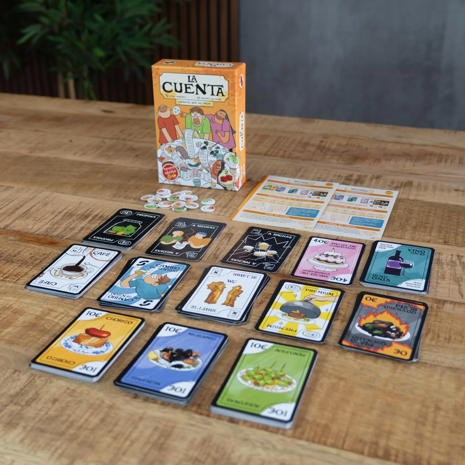 2Tomatoes Games | La Cuenta | Juego de Cartas de Tapas y Risas | Partidas Rápidas 10-20 min | ¿Quién se quedará sin dinero? | 3-8 Jugadores | Multilingüe