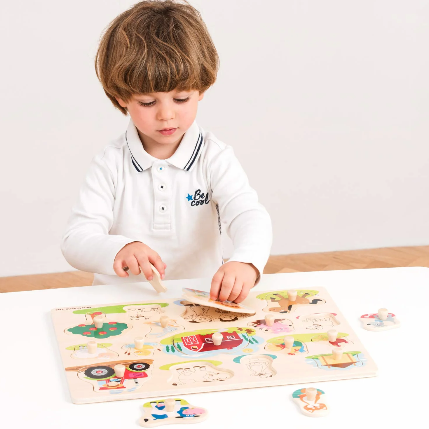New Classic Toys Peg Puzzle Farm