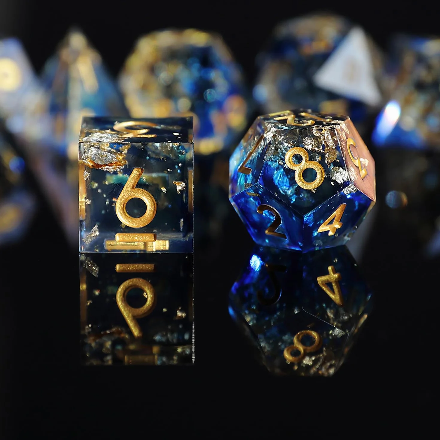 Juego Dados DND 7 Piezas D4 D6 D8 D10 D12 D20 D% Poliédrico Hecho a Mano Resina con Bordes Afilados Dados D&D para Mazmorras y Dragones Pathfinder Roll Juegos de Mesa RPG MTG con Caja Regalo