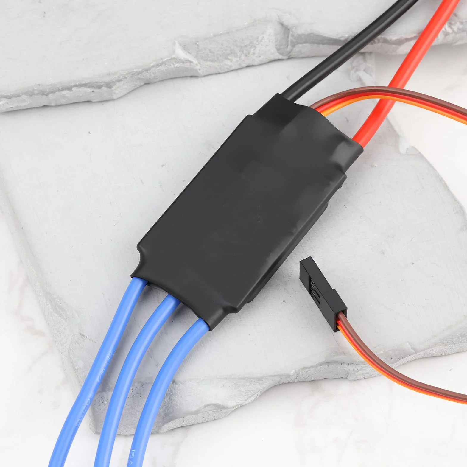 ECSiNG Controlador de Velocidad eléctrico ESC sin escobillas PWM de 30 A 2-4 s 8 kHz con BEC para Aviones RC