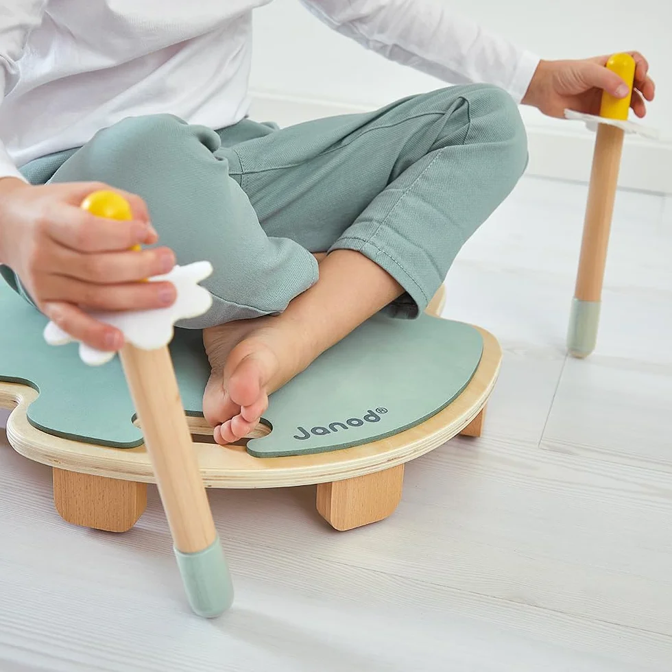 Janod - Hoja con Ruedas Sweet Cocoon - Monopatín de Madera FSC - Ejercita el Equilibrio - Juego de Habilidad Infantil a Partir de 4 Años, J04041