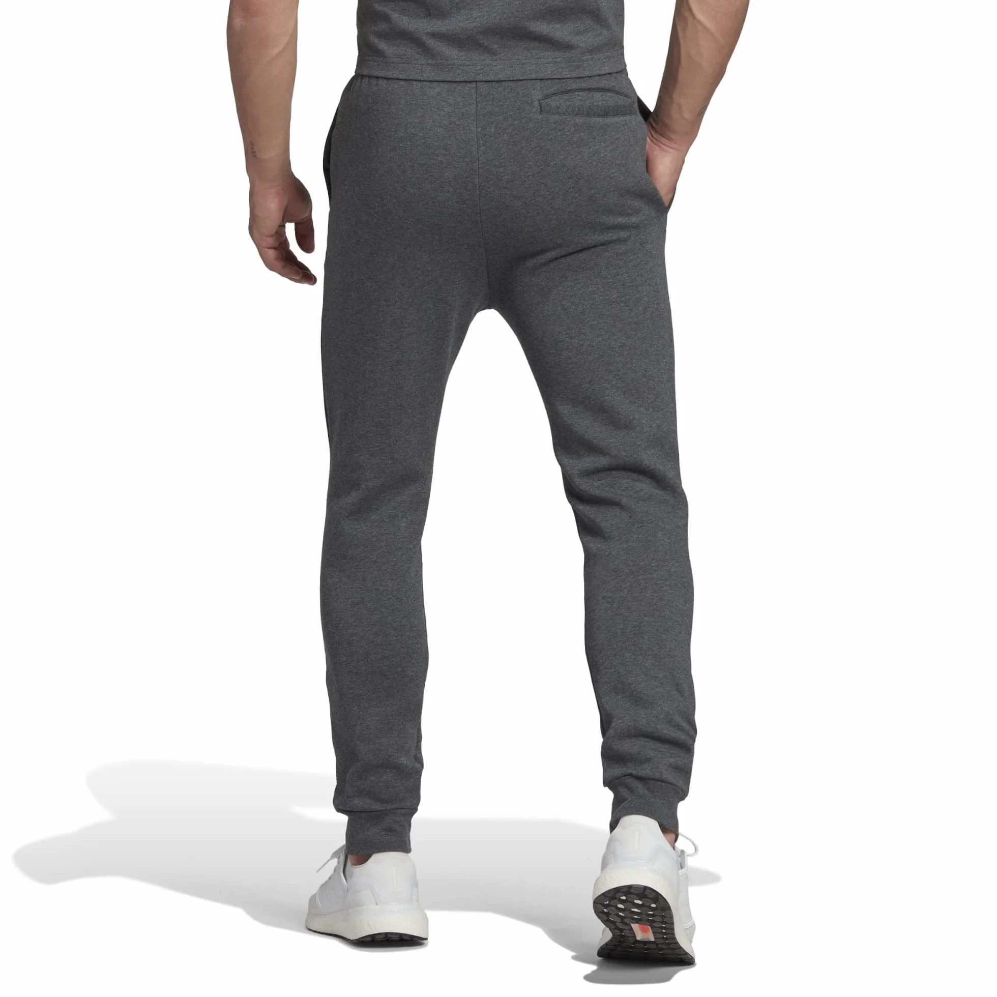 adidas Essentials Pantalón de Felpa con Perneras Ajustables